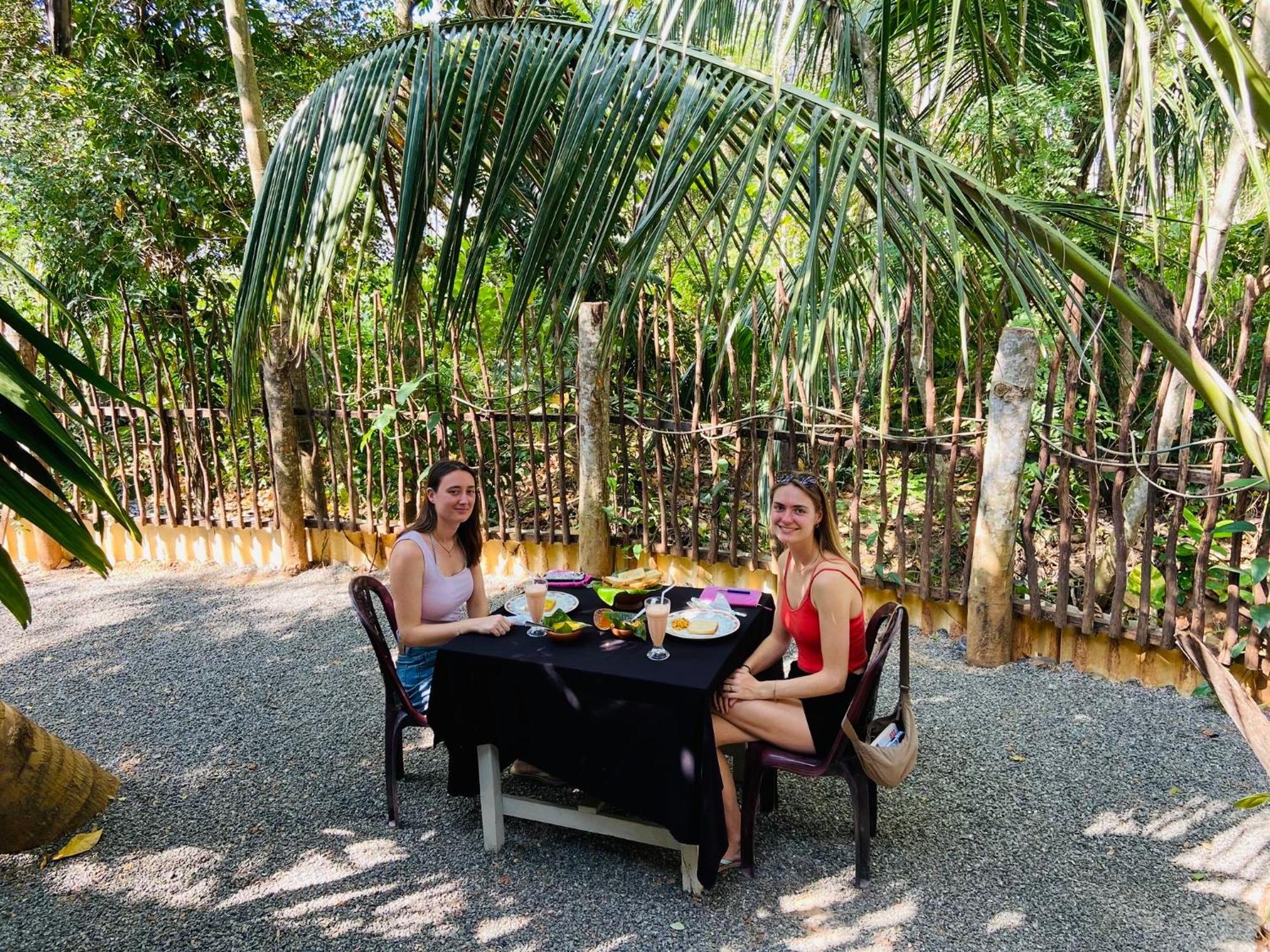 Leo Homestay Dikwella Sur Exterior foto