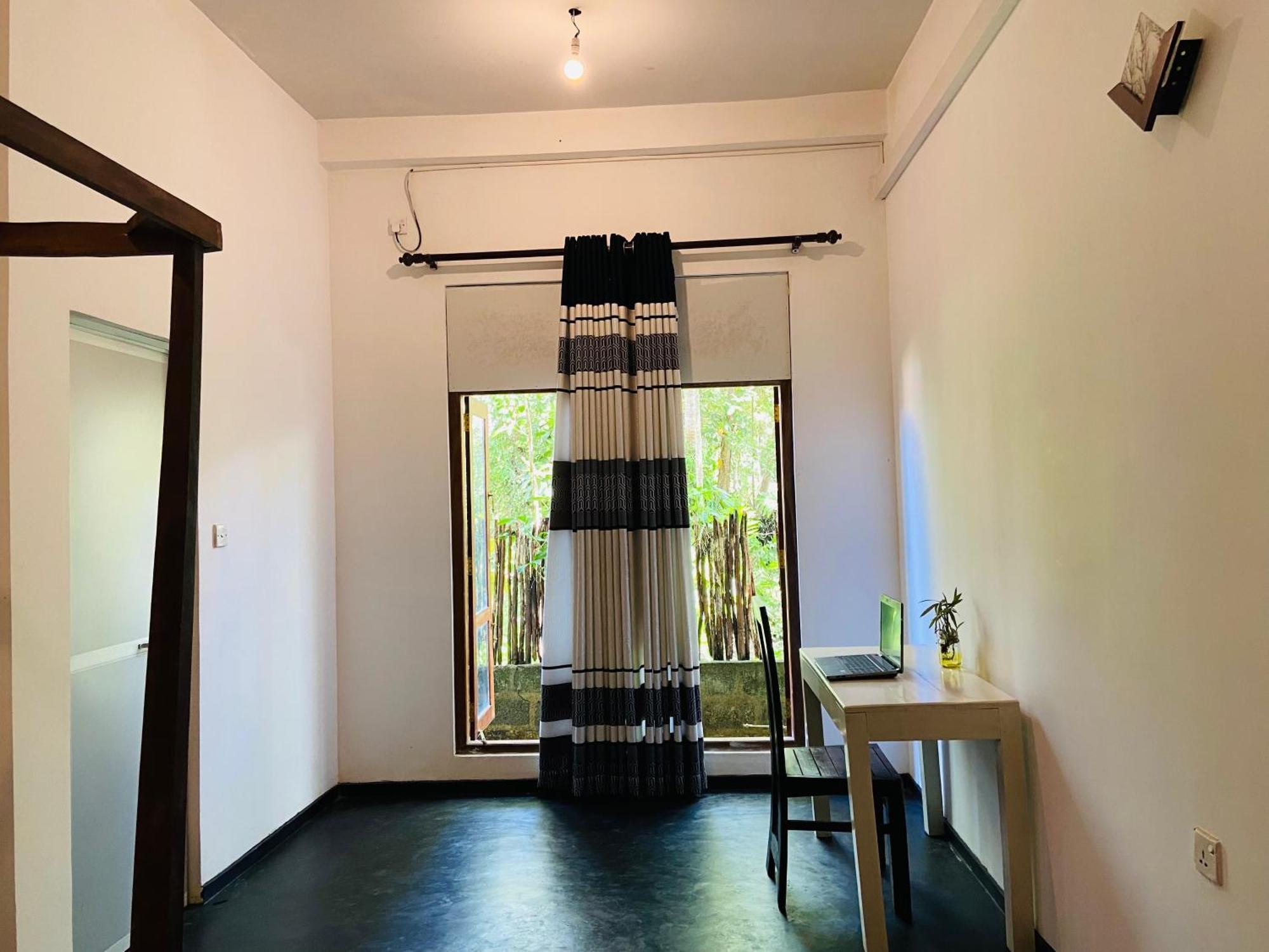 Leo Homestay Dikwella Sur Exterior foto