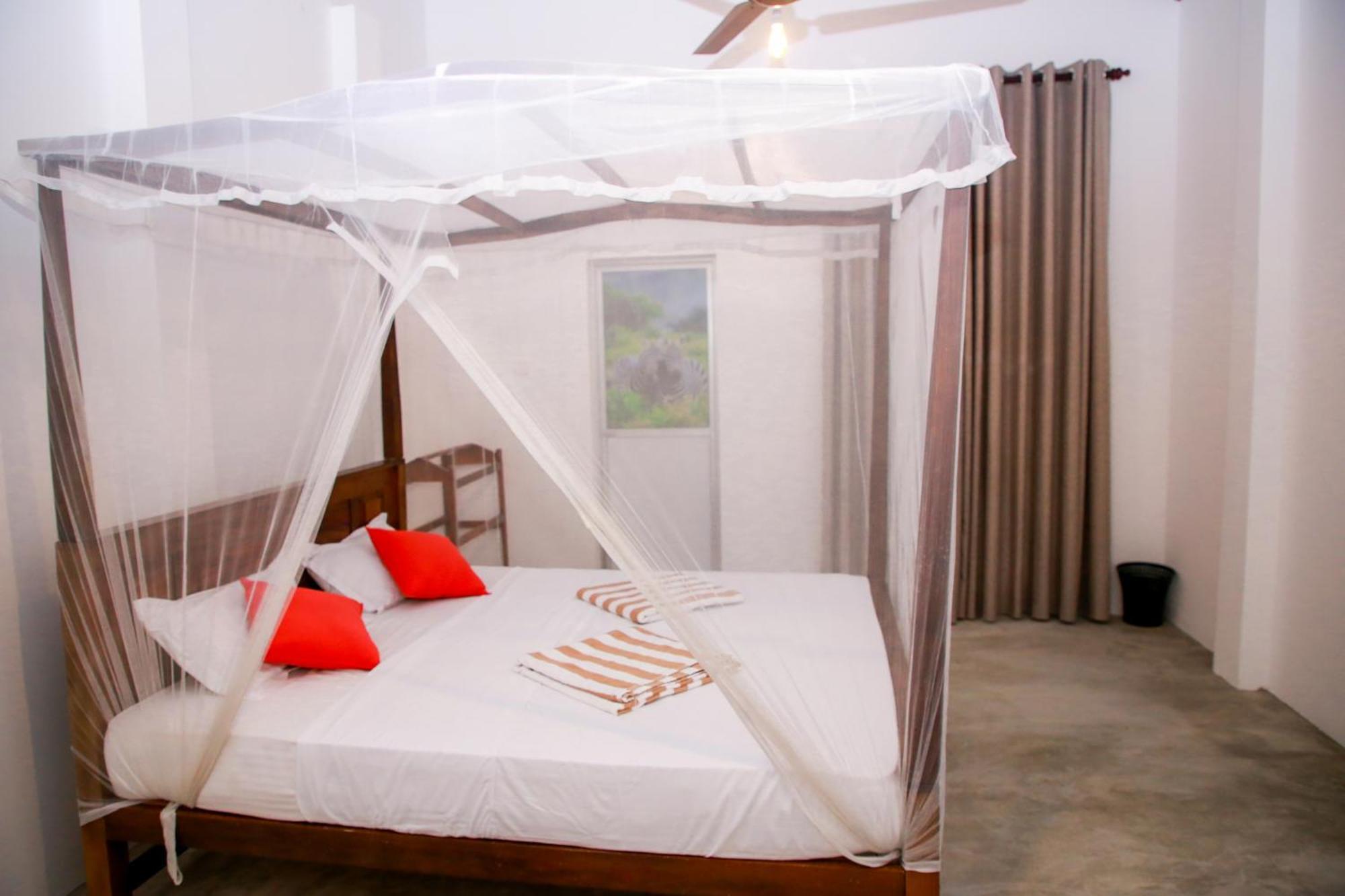 Leo Homestay Dikwella Sur Exterior foto