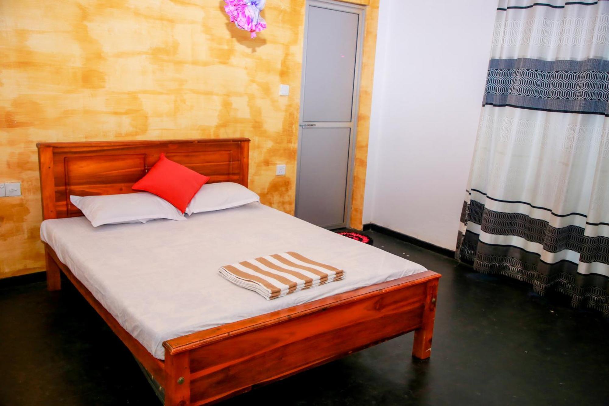Leo Homestay Dikwella Sur Exterior foto